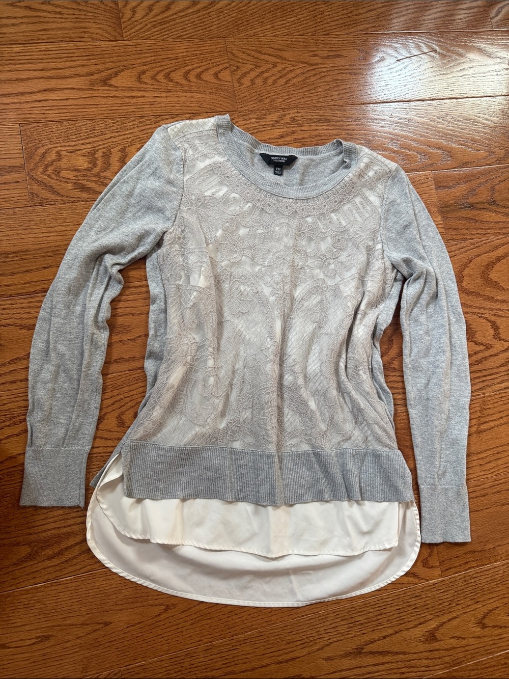 Simply Vera Vera Wang Light Gray Lace-Front Pullover with Cream Layered Hem